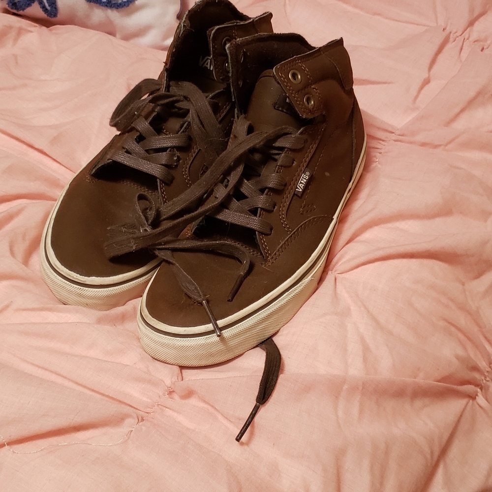 Brown vans